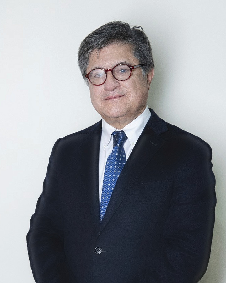 Retrato de Julio Navarro, abogado de DVN Abogados
